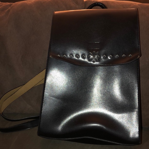 Backpack - Picture 1 of 4